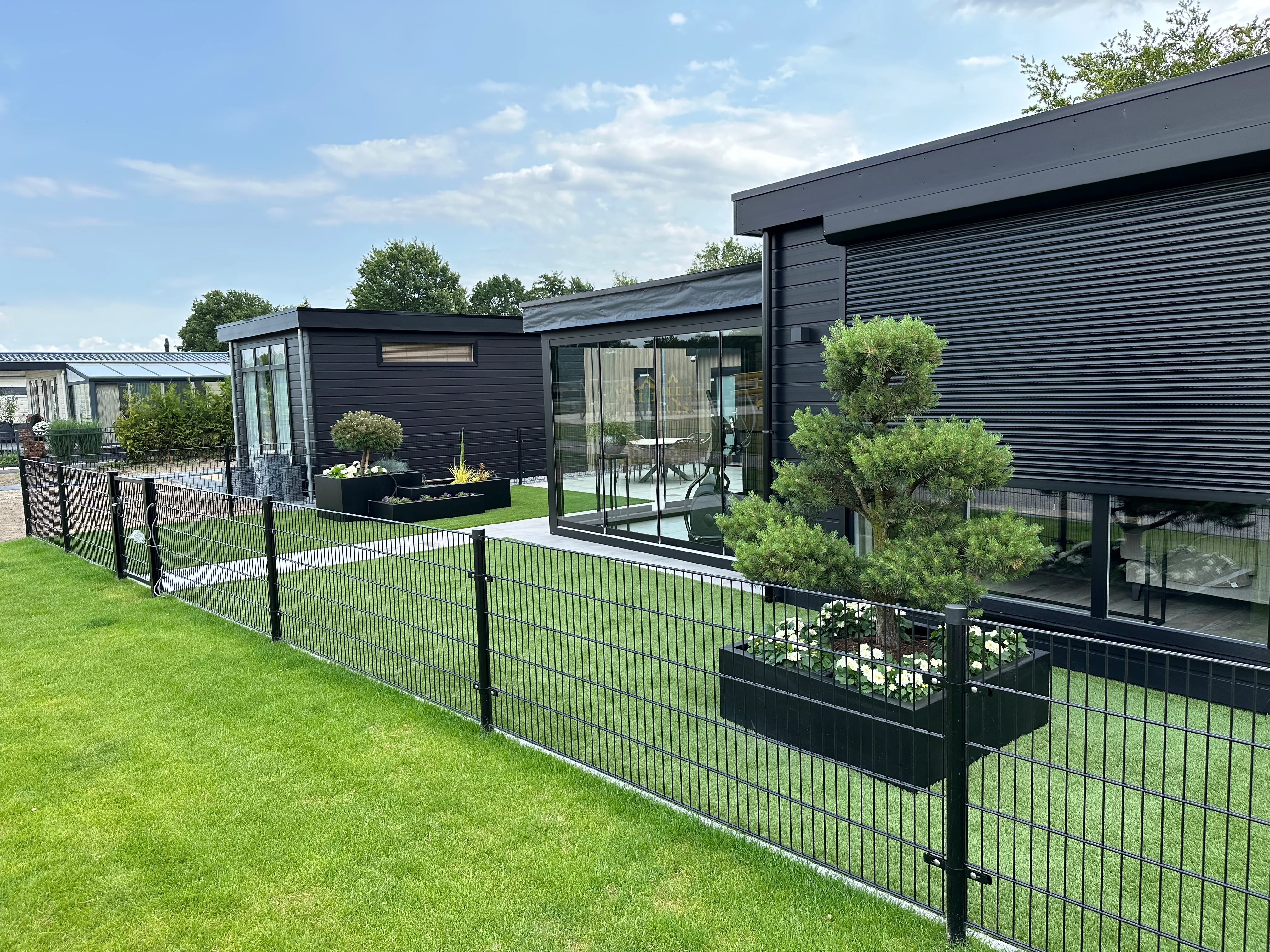 Parkzicht op Resort Heezerenbosch met groenvoorzieningen